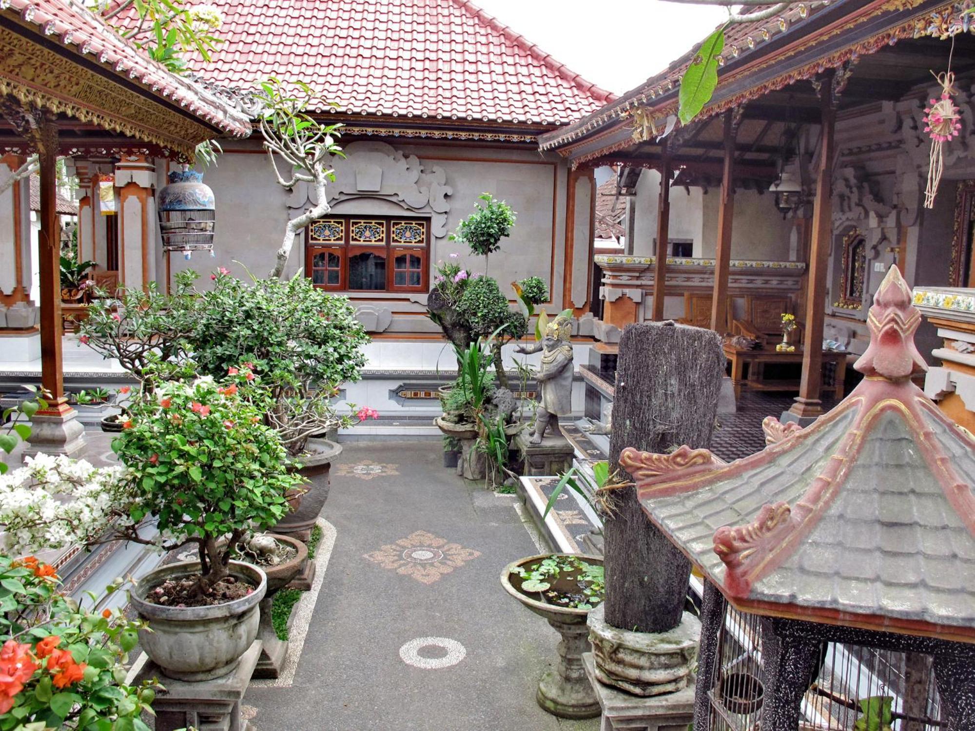 Angga Homestay Ubud Exteriör bild